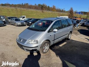 Volkswagen Sharan 1.9 PD TDI Highline 4Motion