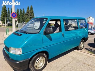 Volkswagen Transporter Caravelle 1.9 (8 személy...