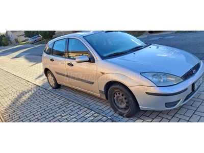 FORD FOCUS 1.4 Ambiente