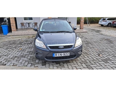 FORD FOCUS 1.4 Trend