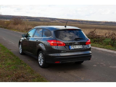 FORD FOCUS 1.5 TDCI Titanium