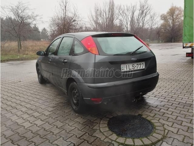 FORD FOCUS 1.6 Fresh