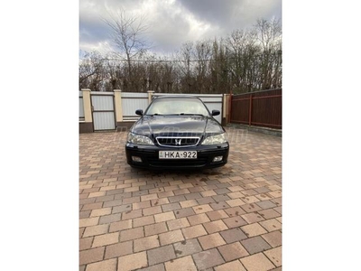 HONDA ACCORD 2.0i ES