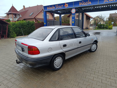 OPEL ASTRA F 1.4 Classic GL