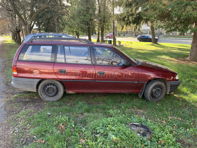 OPEL ASTRA F Caravan 1.4 GL