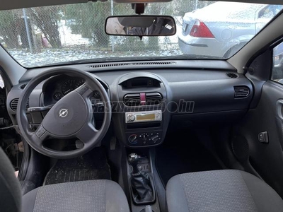 OPEL CORSA C 1.2 16V Comfort Easytronic