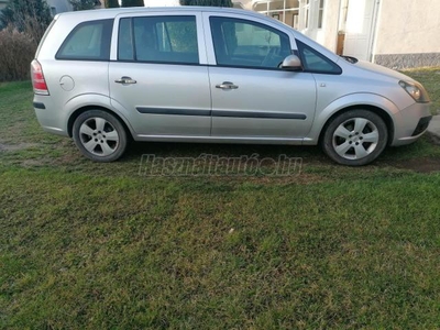 OPEL ZAFIRA 1.6 Essentia