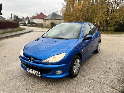 PEUGEOT 206 1.4 HDi TRENDY