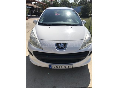 PEUGEOT 207 1.4 16V Urban