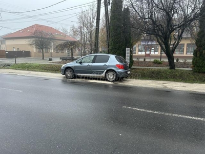 PEUGEOT 307 1.6 Sportline