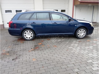 TOYOTA AVENSIS Wagon 1.8 Sol Elegant