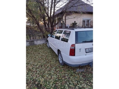 VOLKSWAGEN POLO 1.4 60 Comfort Servo