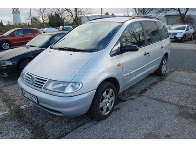 VOLKSWAGEN SHARAN 1.9 TDI GL