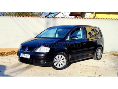 VOLKSWAGEN TOURAN 1.6 Trendline