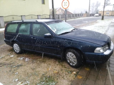 VOLVO V70 2.5 D Klassik