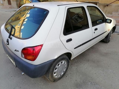 FORD FIESTA 1.3