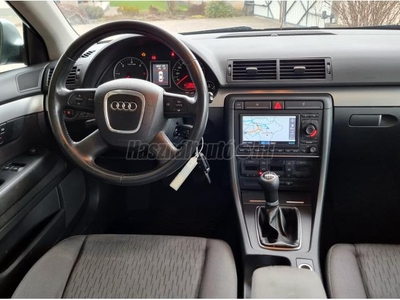 AUDI A4 Avant 2.0 PD TDI Nagy színes navi Radar Új vezérlés Tempomat Horog