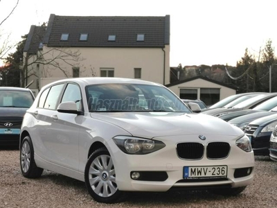 BMW 1-ES SOROZAT 114i MEGKÍMÉLT+DIGIT KLÍMA+EL.ABLAK+KEVÉS KM++++