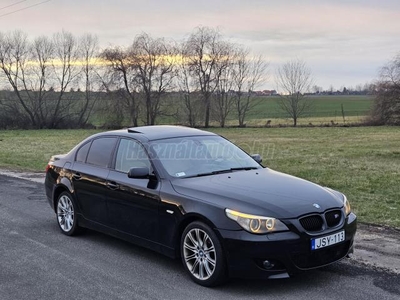 BMW 530d xDrive (Automata) / Navi / BőrBelső / Tetőablak / Rengeteg Extra