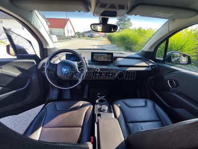 BMW I3 94Ah (Automata) Nagy Navi Bőr Szervízelt CCs Téli-Nyári Gumi