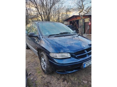 CHRYSLER VOYAGER Grand2.5 TD LE (7 személyes )