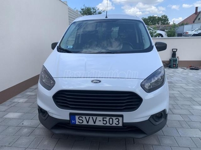 FORD COURIER Tourneo1.5 TDCi Sport