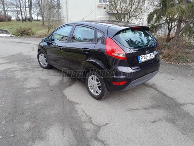 FORD FIESTA 1.25 Ambiente 126000 Km !!Klima!