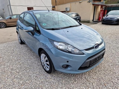 FORD FIESTA 1.25 Colourline KLIMA TOLATÓRADAR ELÖL -HÁTUL 2 DB KULCS VEZETETT SZERVIZKÖNYV FRISS MŰSZAKI VI