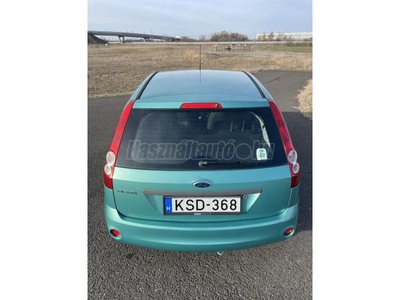 FORD FIESTA 1.4 Ghia