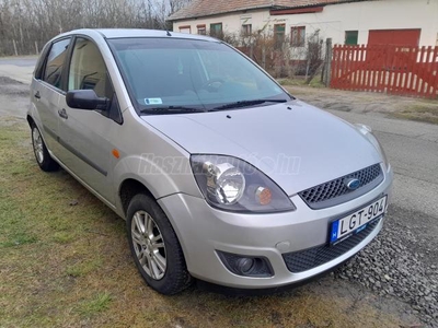 FORD FIESTA 1.4 Platinum