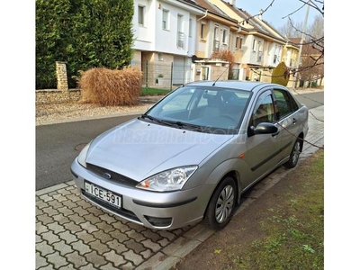 FORD FOCUS 1.4 Ambiente