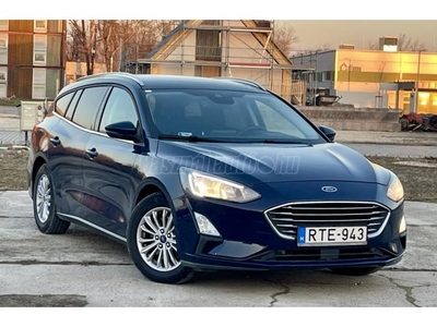 FORD FOCUS 1.5 EcoBlue Titanium (Automata) 205Ekm!Magyar.vez.szervízkönyv!