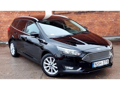 FORD FOCUS 1.5 TDCI Black Edition Akár 3 év Garaniával. Magyar. Navi. Park assziszt.. 8 kerék