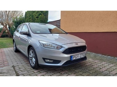 FORD FOCUS 1.5 TDCI Technology Vonóhoroggal Eladó