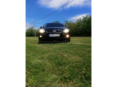 FORD FOCUS 1.6 Ambiente