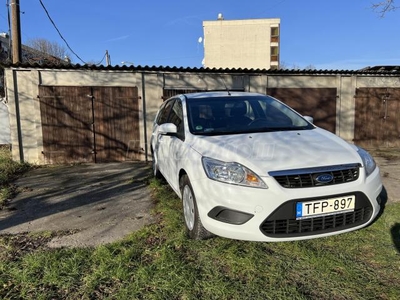 FORD FOCUS 1.6 Fresh