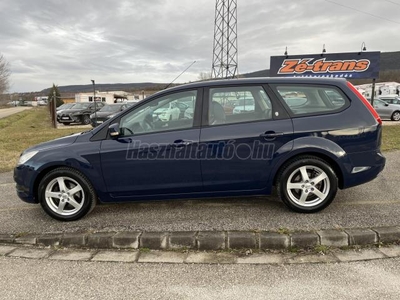 FORD FOCUS 1.6 TDCi Ghia DPF