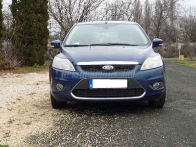 FORD FOCUS 1.6 TDCi Ghia DPF