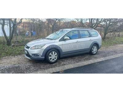 FORD FOCUS 1.6 Ti-VCT Ghia