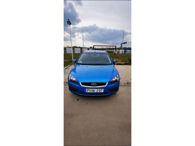 FORD FOCUS 1.6 Titanium