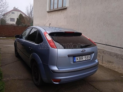 FORD FOCUS 1.6 Trend