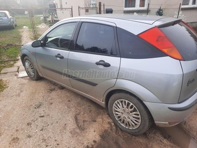 FORD FOCUS 1.6 Trend