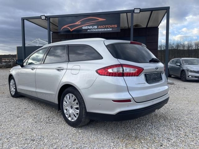 FORD MONDEO 2.0 TDCi Titanium NAGY NAVI! ELEKTROMOS VONÓHOROG!