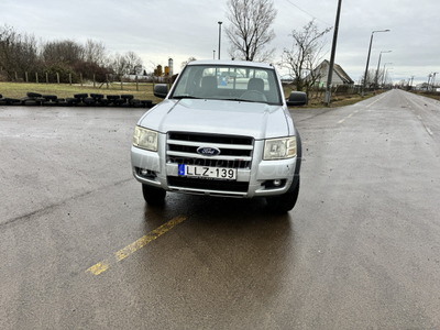 FORD RANGER 2.5 TDCi 4x4 Klíma új gumik