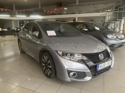 HONDA CIVIC 1.8 Elegance Navi (Automata)