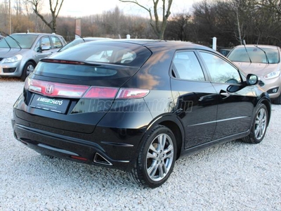 HONDA CIVIC 1.8 Sport Special Edition GT Facelift Tempomat Tolatóradar Friss szerviz