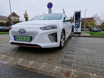 HYUNDAI IONIQ electric Premium (Automata)