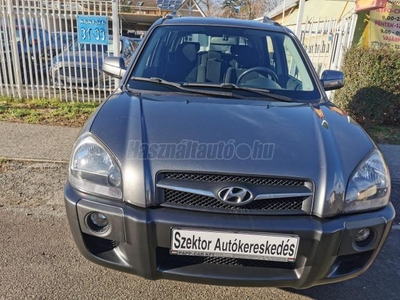 HYUNDAI TUCSON 2.0 CRDi Elegance VGT 138.390KM!VÉGIG VEZETETT SZ.KÖNYV!VONÓHOROG!KLÍMA!