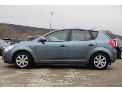 KIA CEE'D 1.4 L Cool