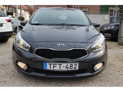 KIA CEE'D 1.6 GDI Limitált Prémium TOLATÓKAMERA // ÜLÉS- ÉS KORMÁNYFŰTÉS // TEMPOMAT